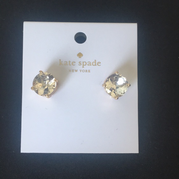 NWT 💋 CLEAR KS Mini Small Gumdrop Stud Earrings - Picture 3 of 6